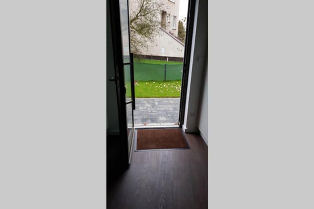 Suite With Back Garden Karlowe Wary Zewnętrze zdjęcie